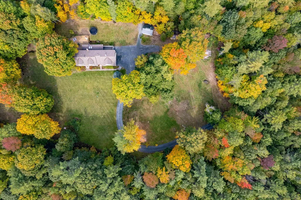 9 Dairy Lane Hanover NH 03755