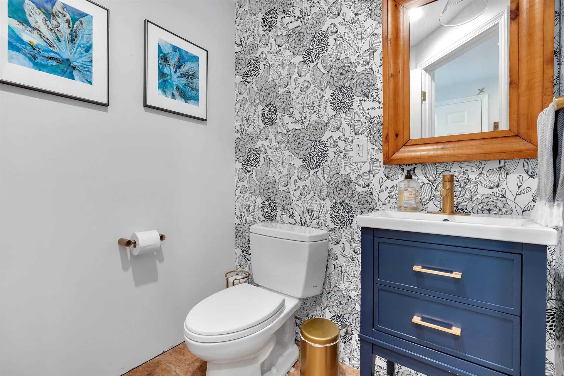 9 Dairy Lane Hanover NH 03755