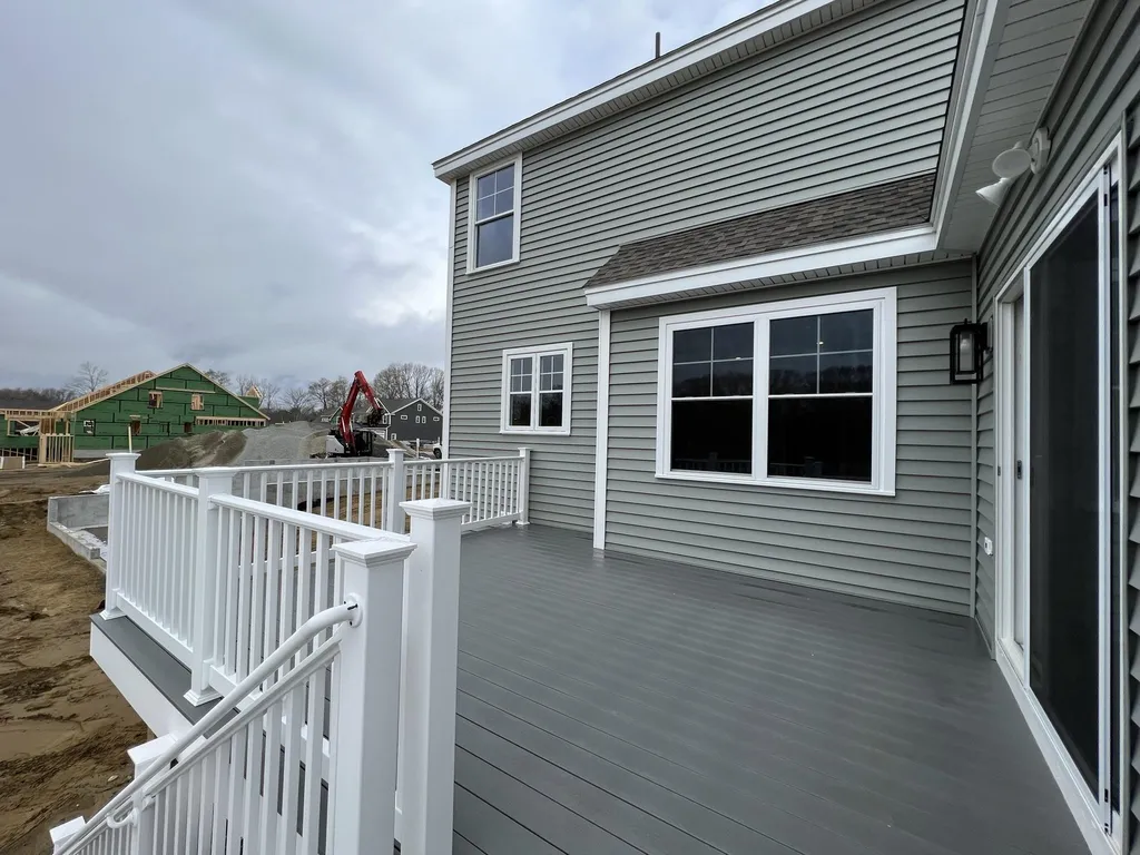 113 Sage Lane Portsmouth NH 03801