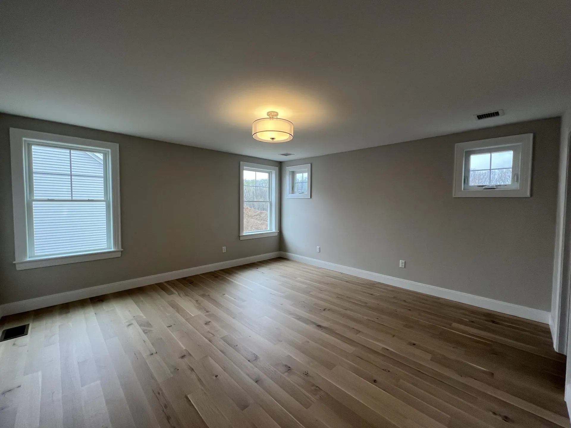 113 Sage Lane Portsmouth NH 03801