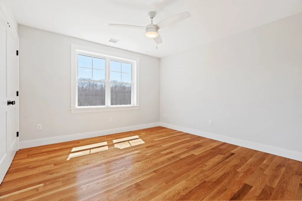 103 Sage Lane Portsmouth NH 03801