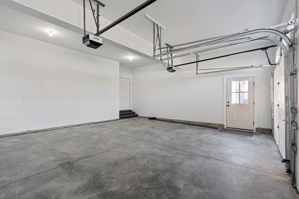 81 Sage Lane Portsmouth NH 03801