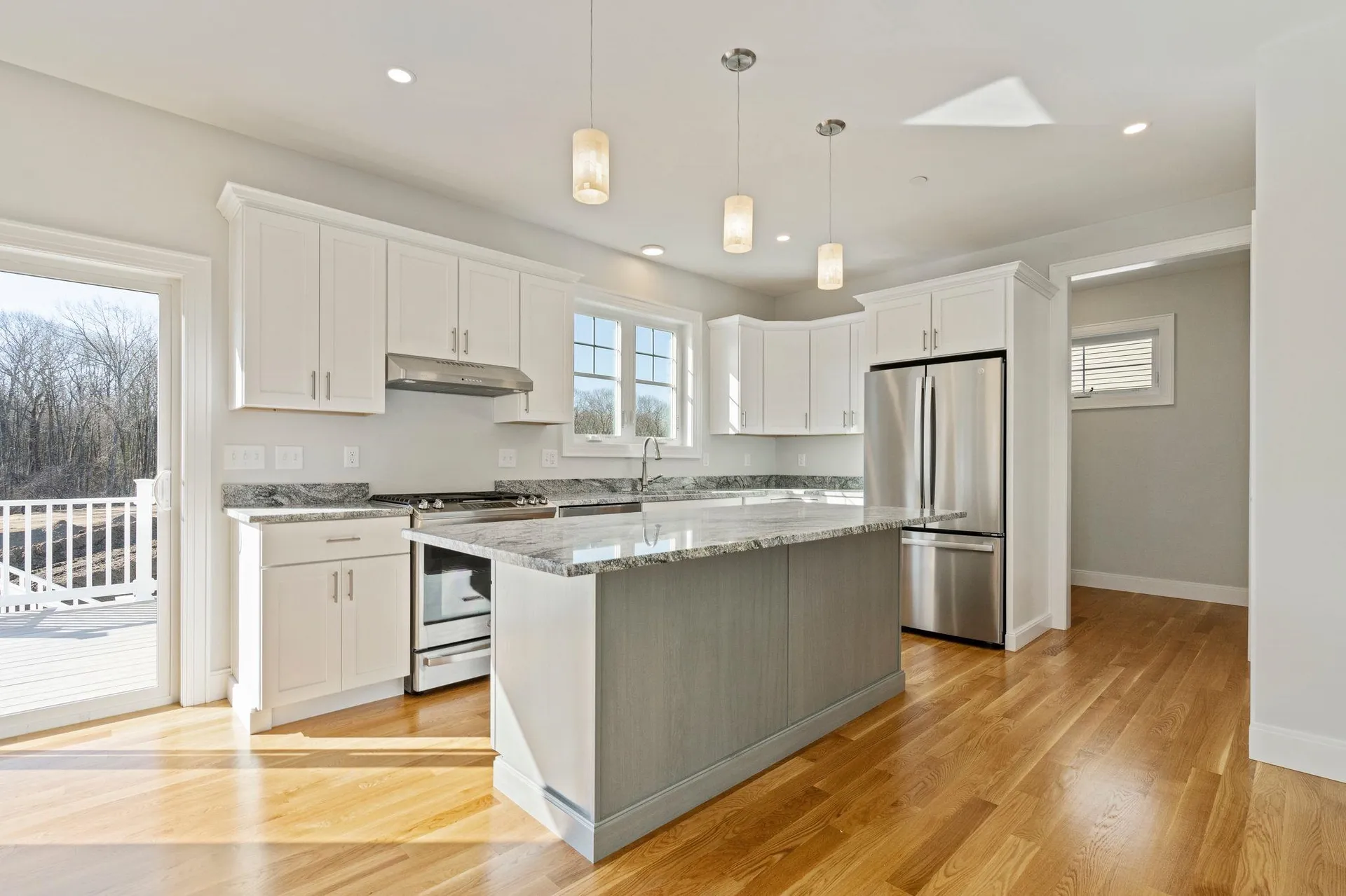 81 Sage Lane Portsmouth NH 03801