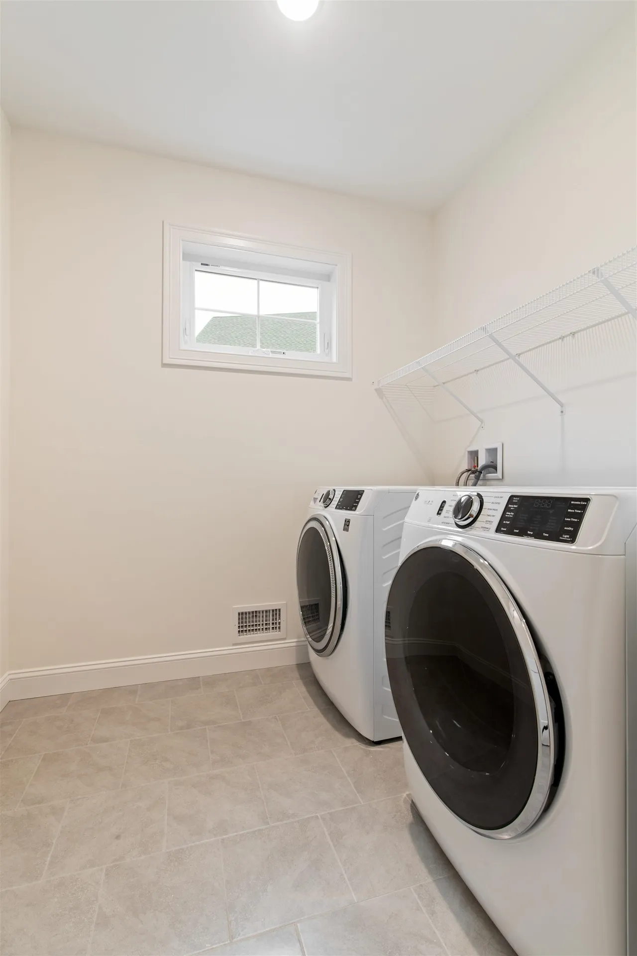 112 Sage Lane Portsmouth NH 03801