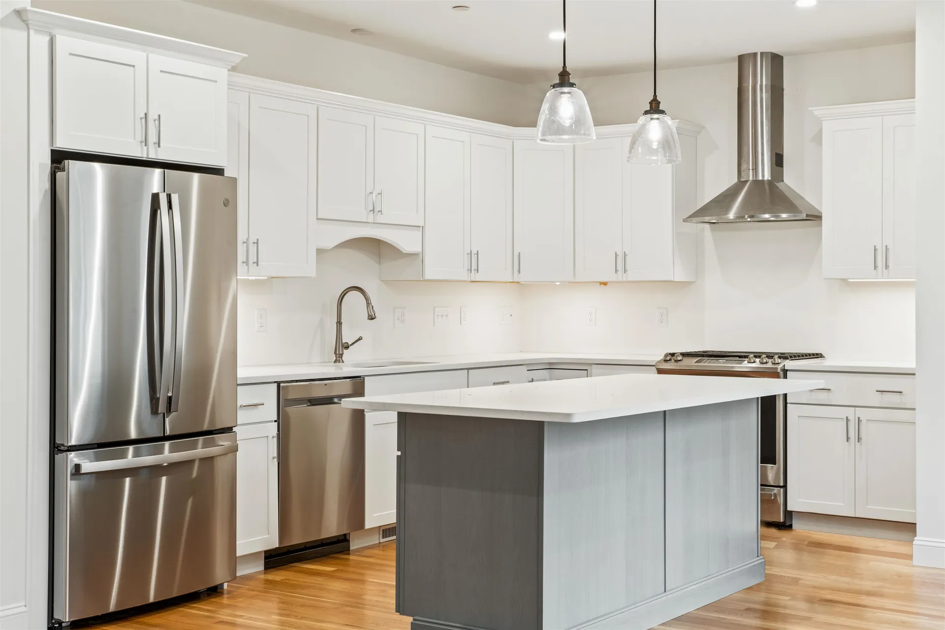 112 Sage Lane Portsmouth NH 03801