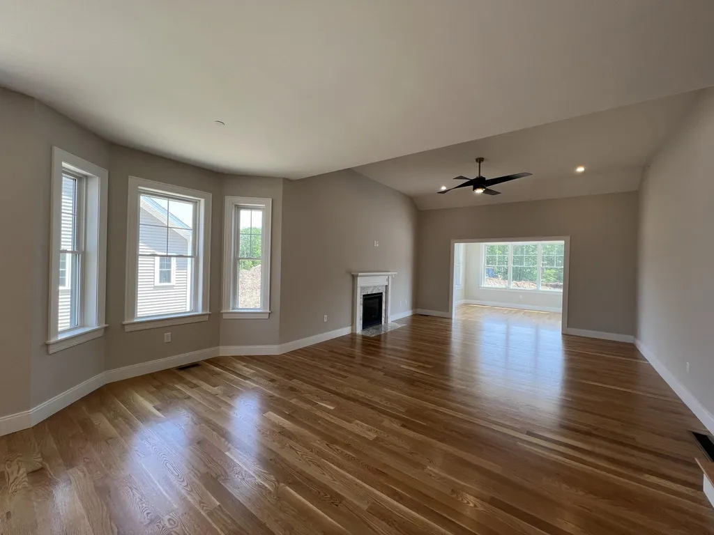 102 Sage Lane Portsmouth NH 03801