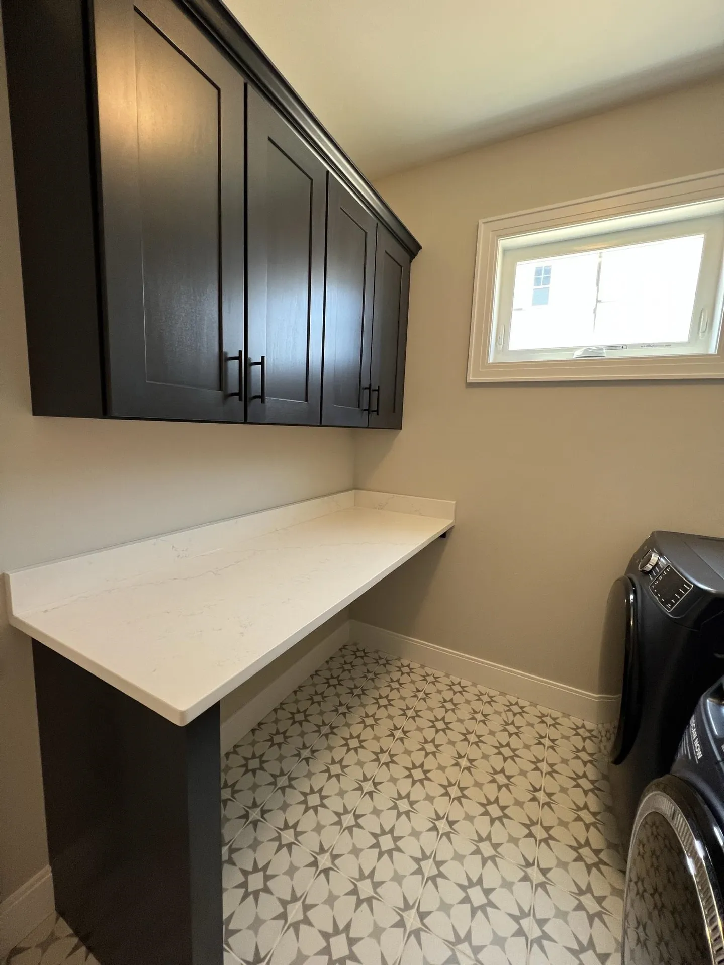 102 Sage Lane Portsmouth NH 03801