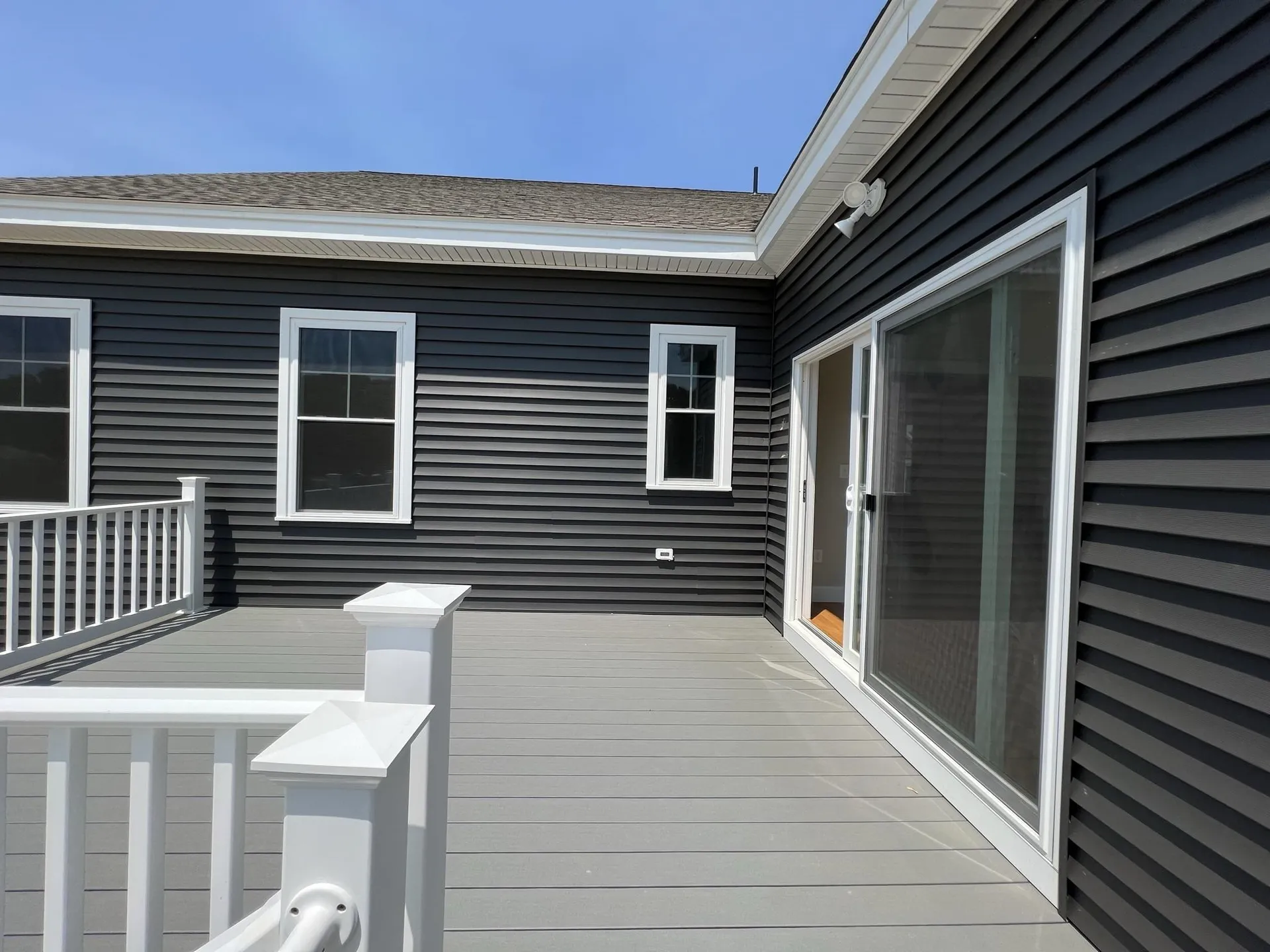 102 Sage Lane Portsmouth NH 03801
