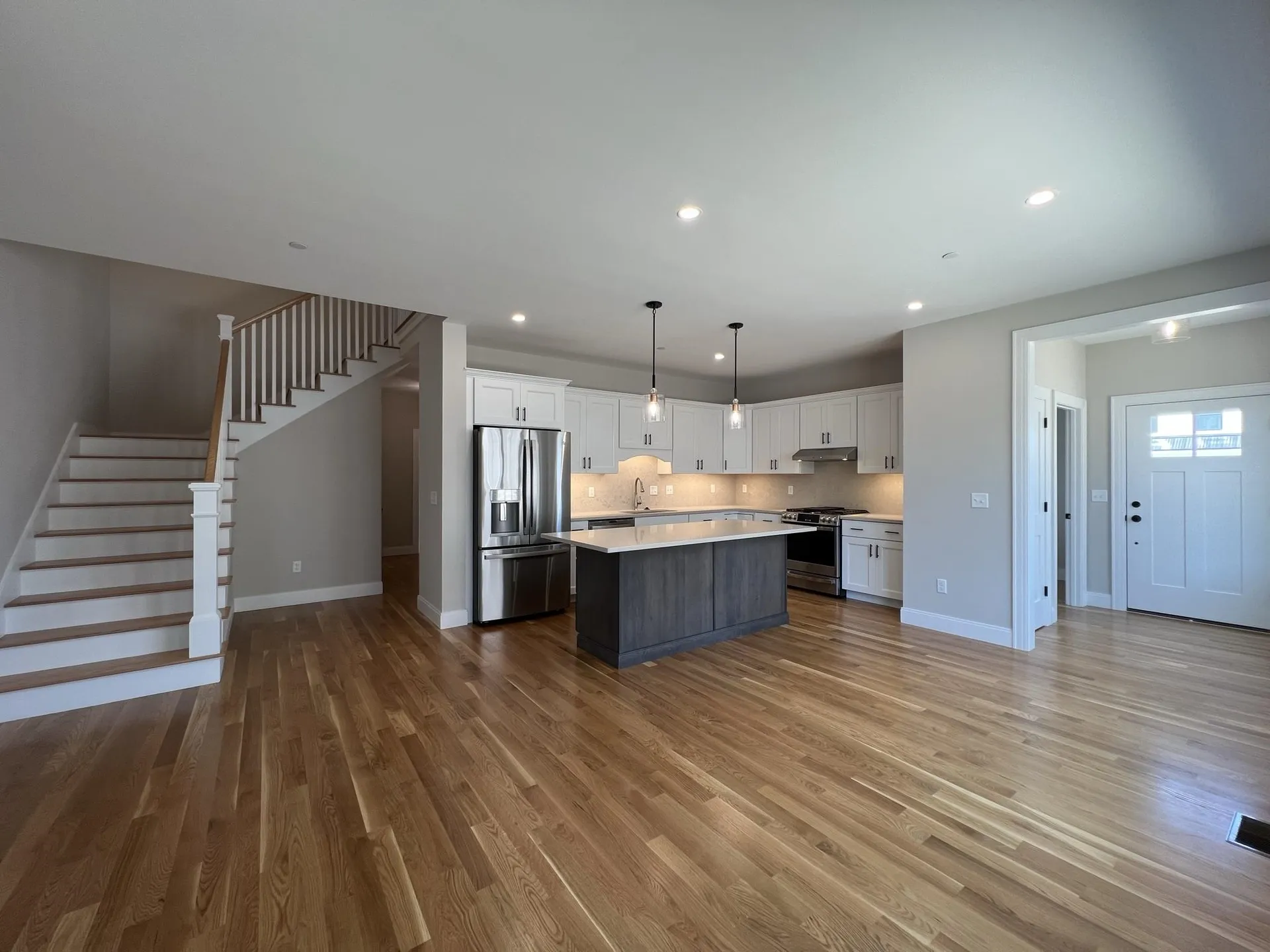 102 Sage Lane Portsmouth NH 03801
