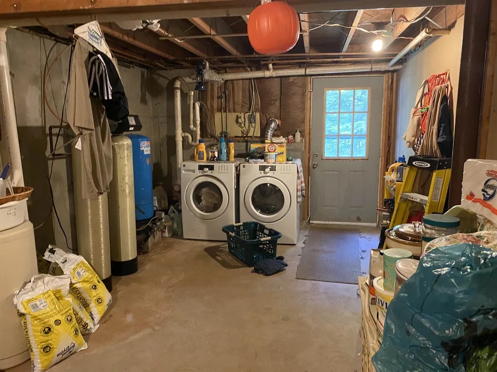 50 Hunter Lane Barrington NH 03825