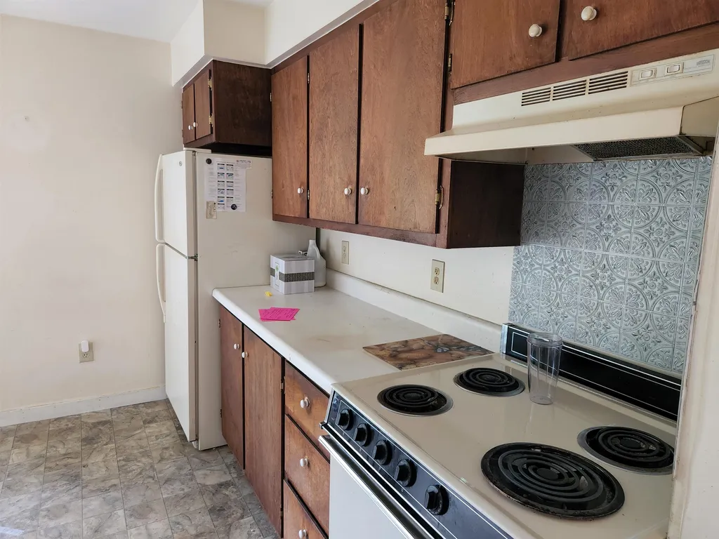 126 Lafayette Street Claremont NH 03743