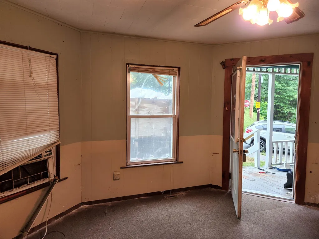 126 Lafayette Street Claremont NH 03743
