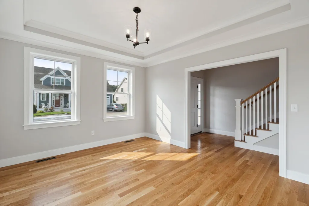 84 Sage Lane Portsmouth NH 03801