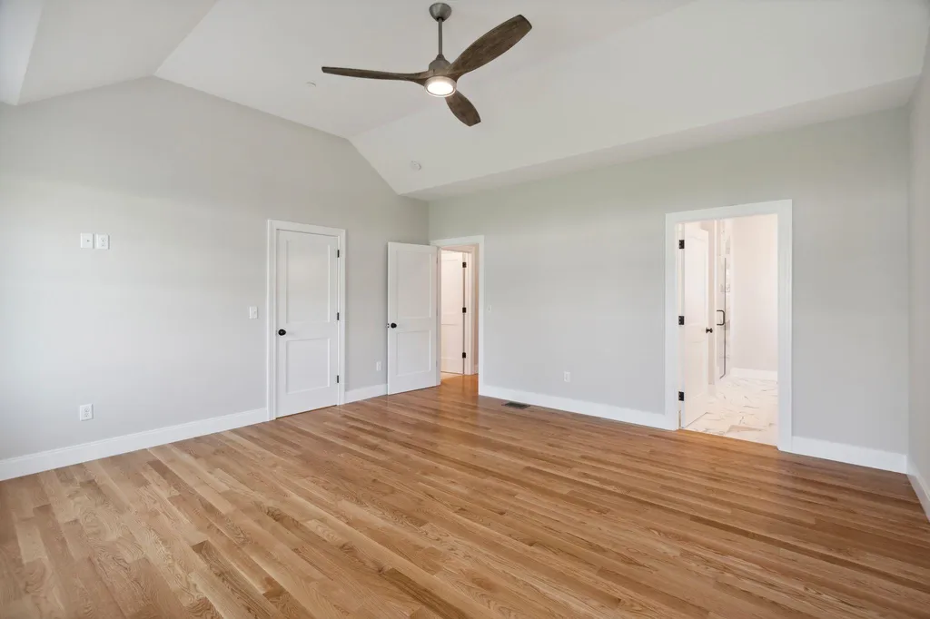 84 Sage Lane Portsmouth NH 03801