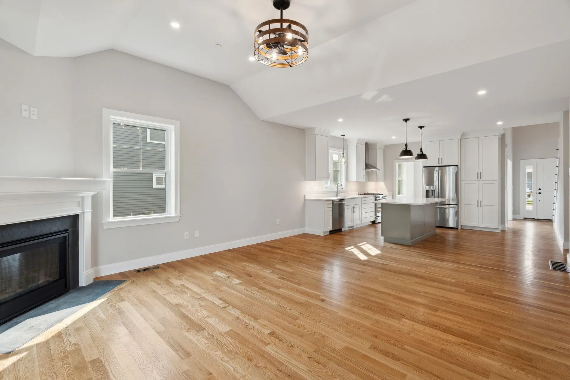 84 Sage Lane Portsmouth NH 03801