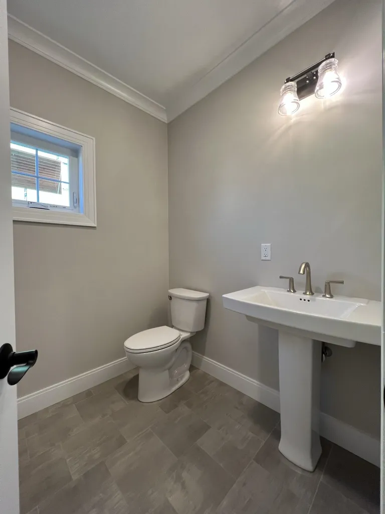 74 Sage Lane Portsmouth NH 03801