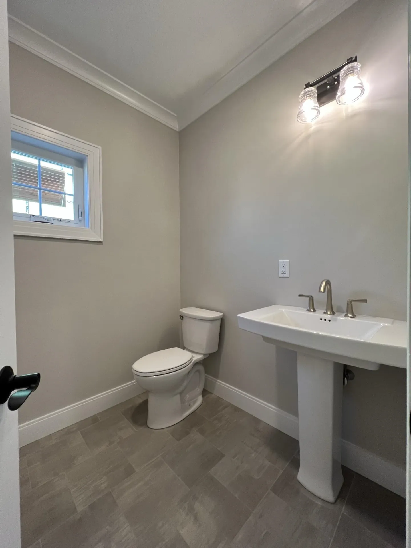 74 Sage Lane Portsmouth NH 03801