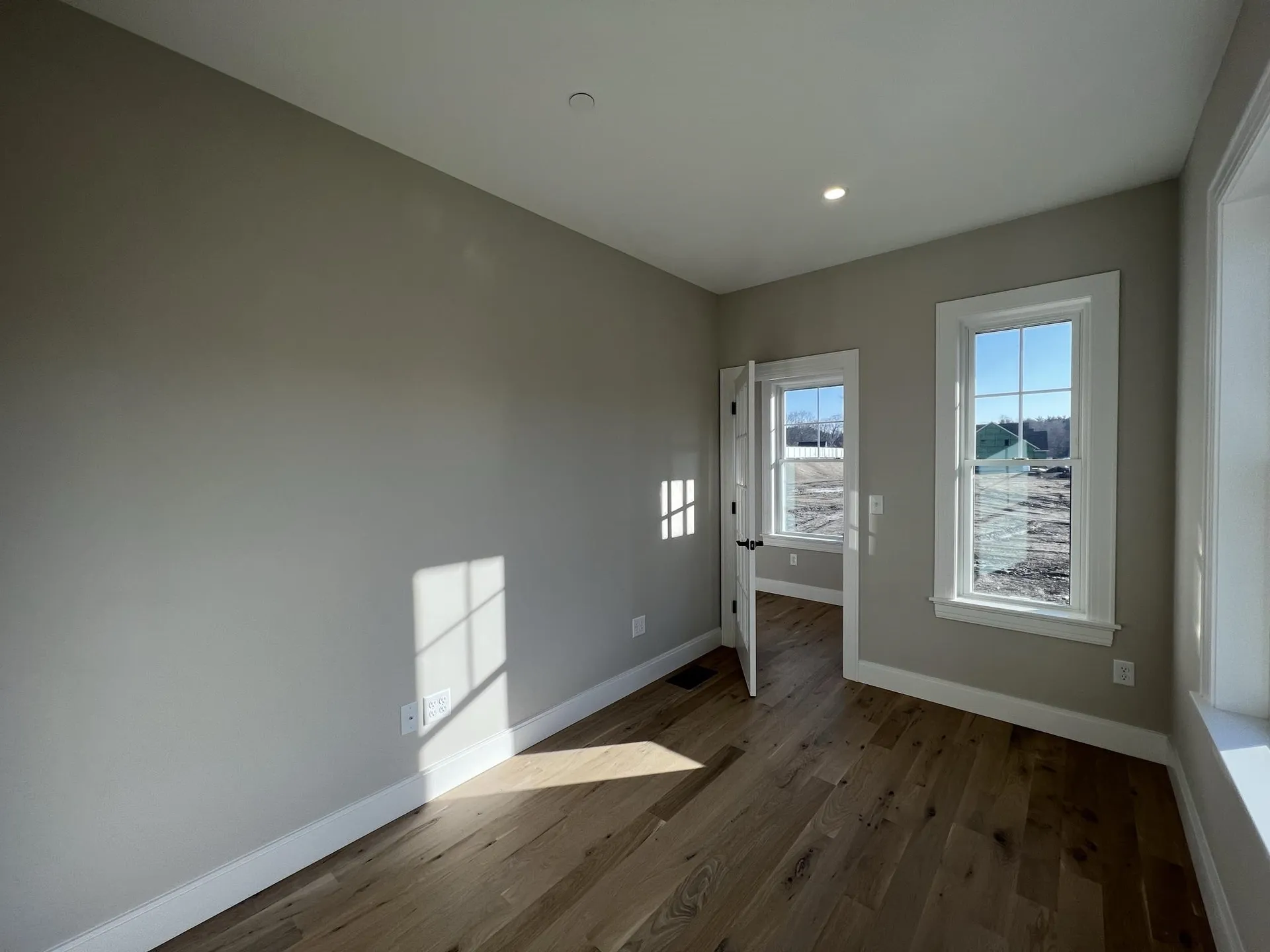 74 Sage Lane Portsmouth NH 03801