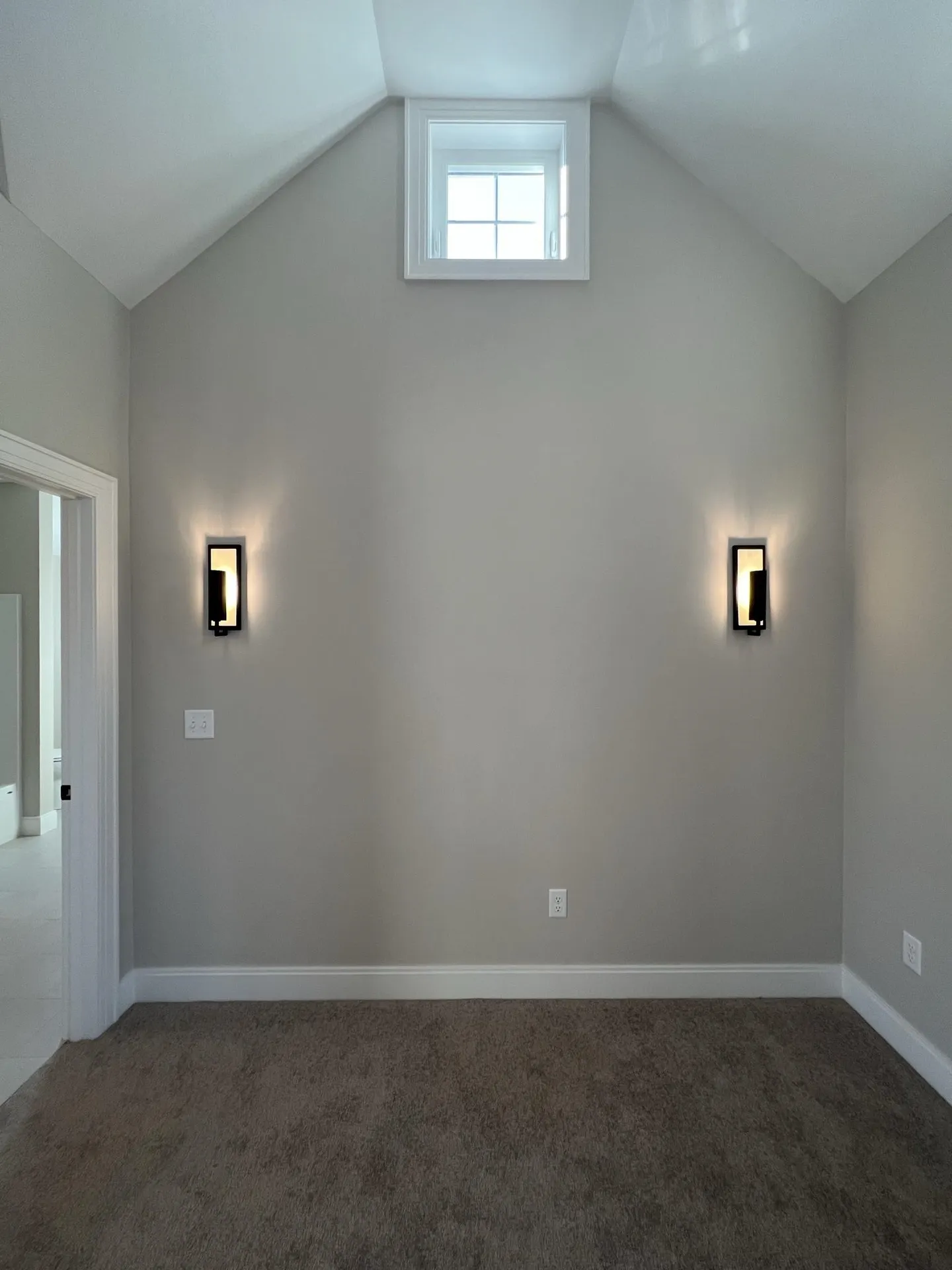 74 Sage Lane Portsmouth NH 03801