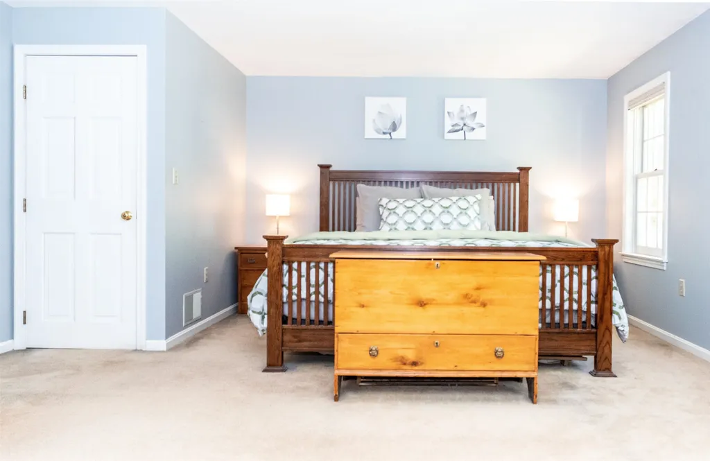 33 Goss Drive Henniker NH 03242