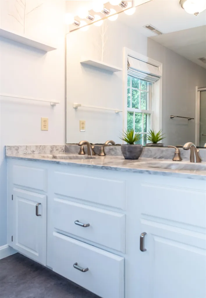 33 Goss Drive Henniker NH 03242