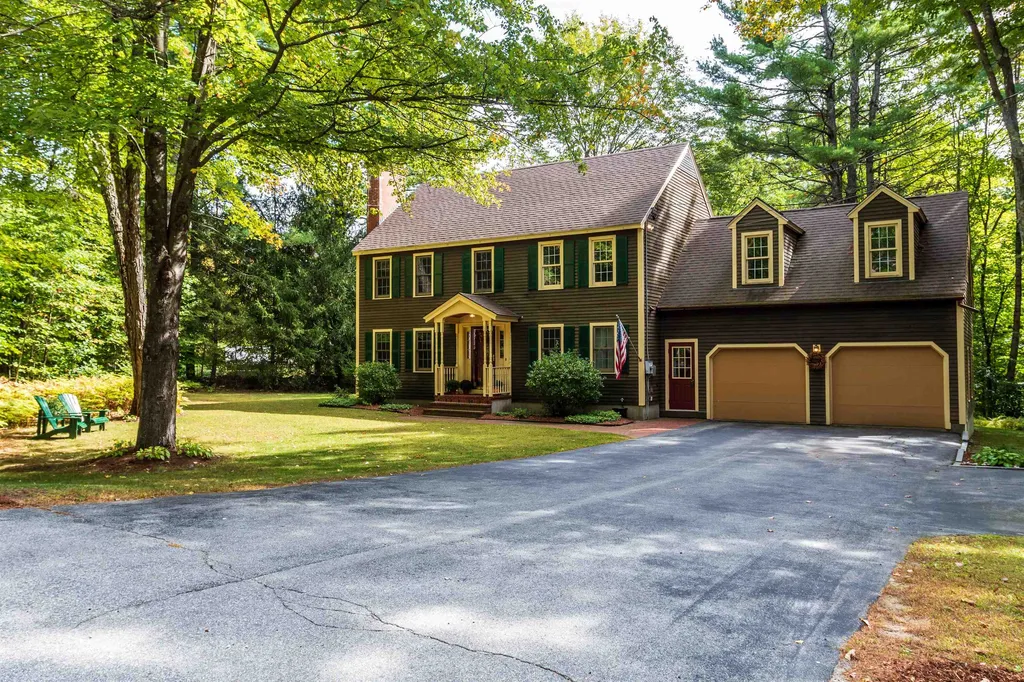 33 Goss Drive Henniker NH 03242
