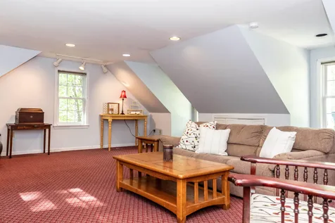 33 Goss Drive Henniker NH 03242