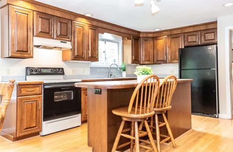 33 Goss Drive Henniker NH 03242