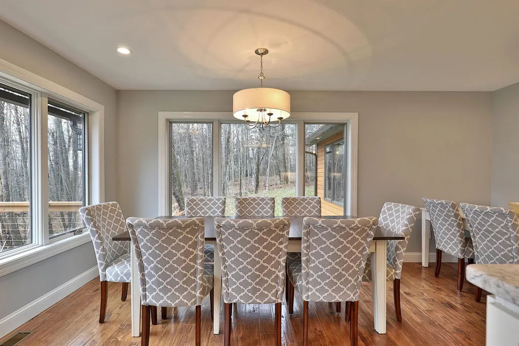 51 Great Pond Road Rochester VT 05767