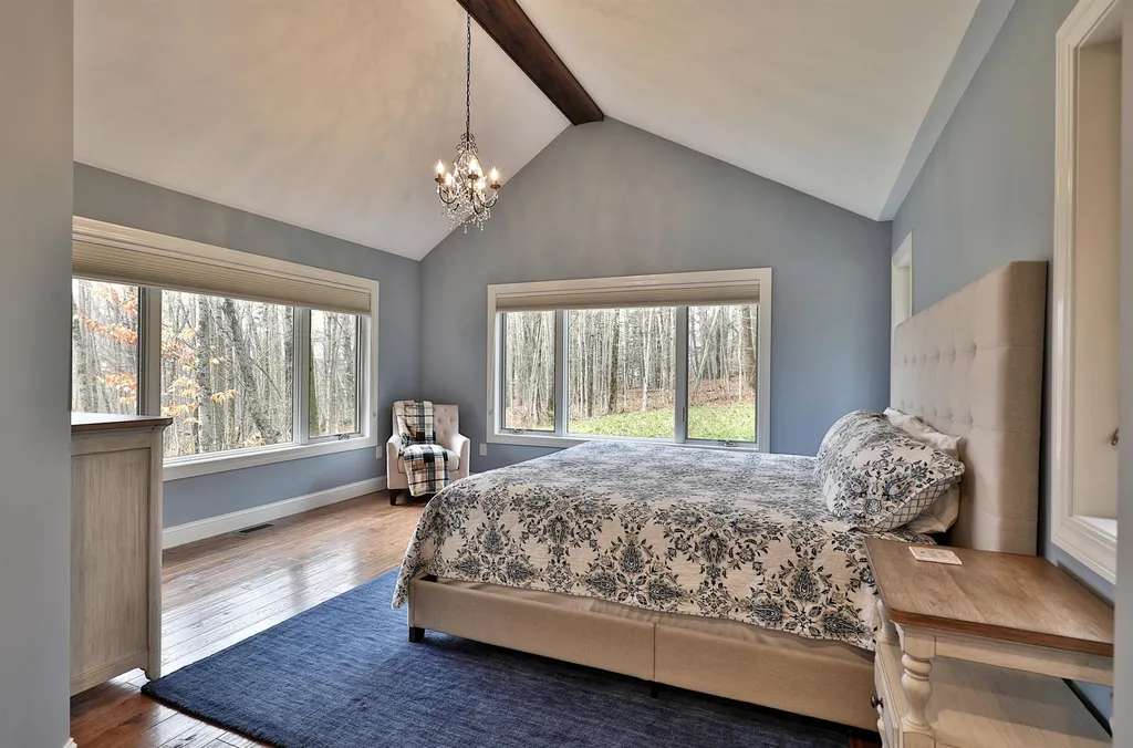 51 Great Pond Road Rochester VT 05767