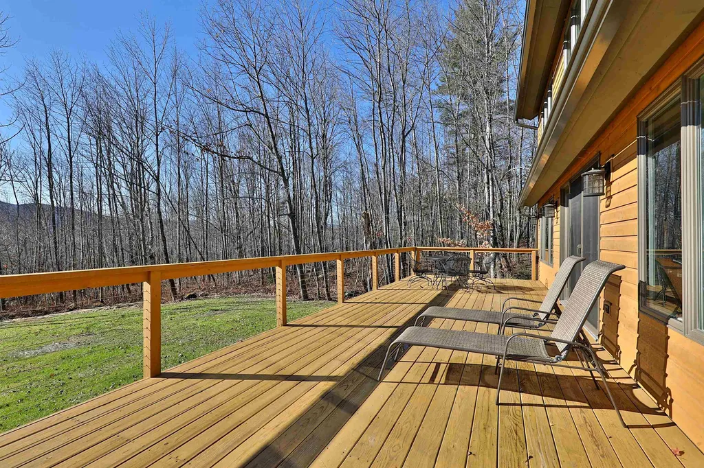 51 Great Pond Road Rochester VT 05767
