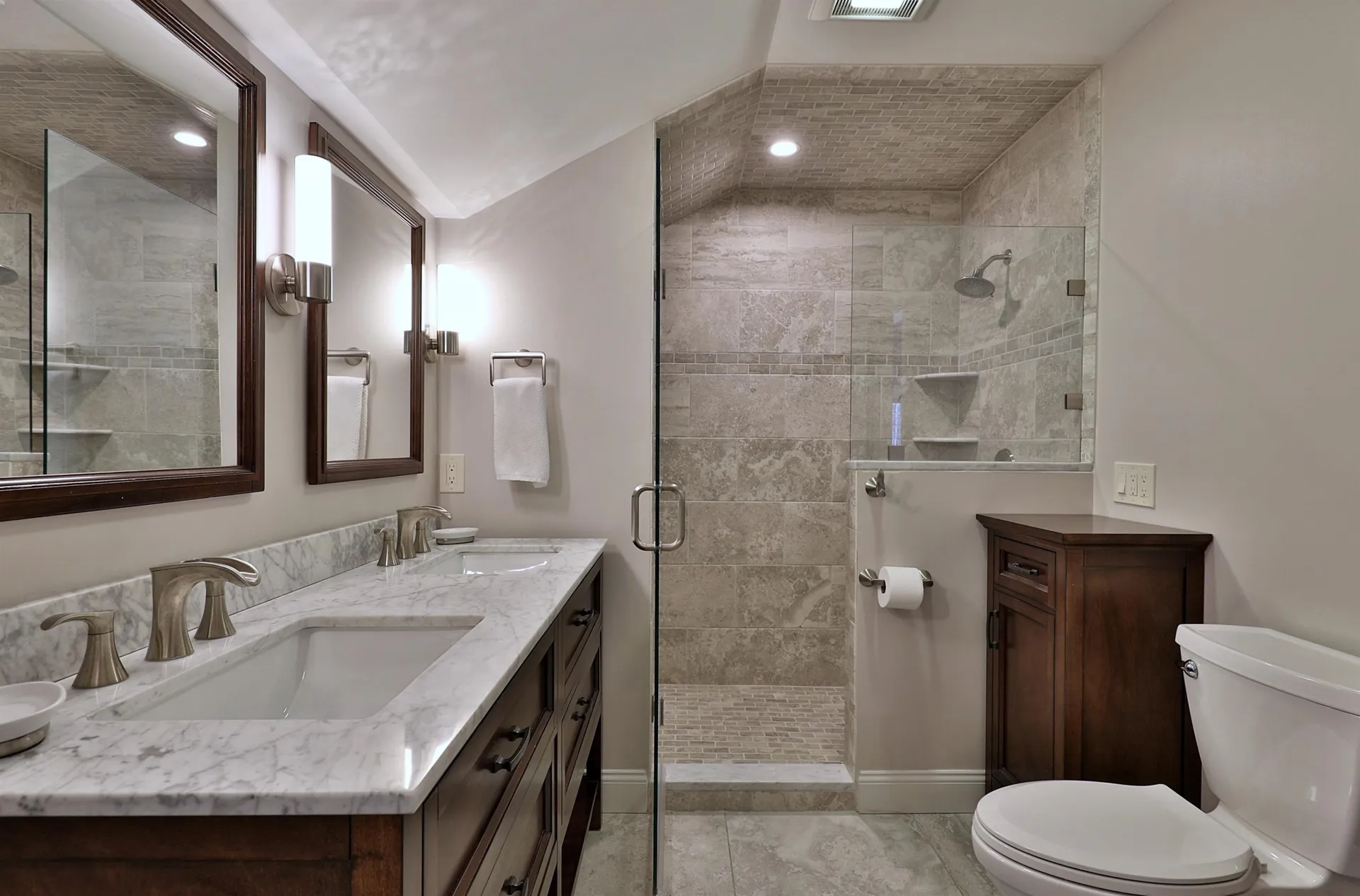 51 Great Pond Road Rochester VT 05767