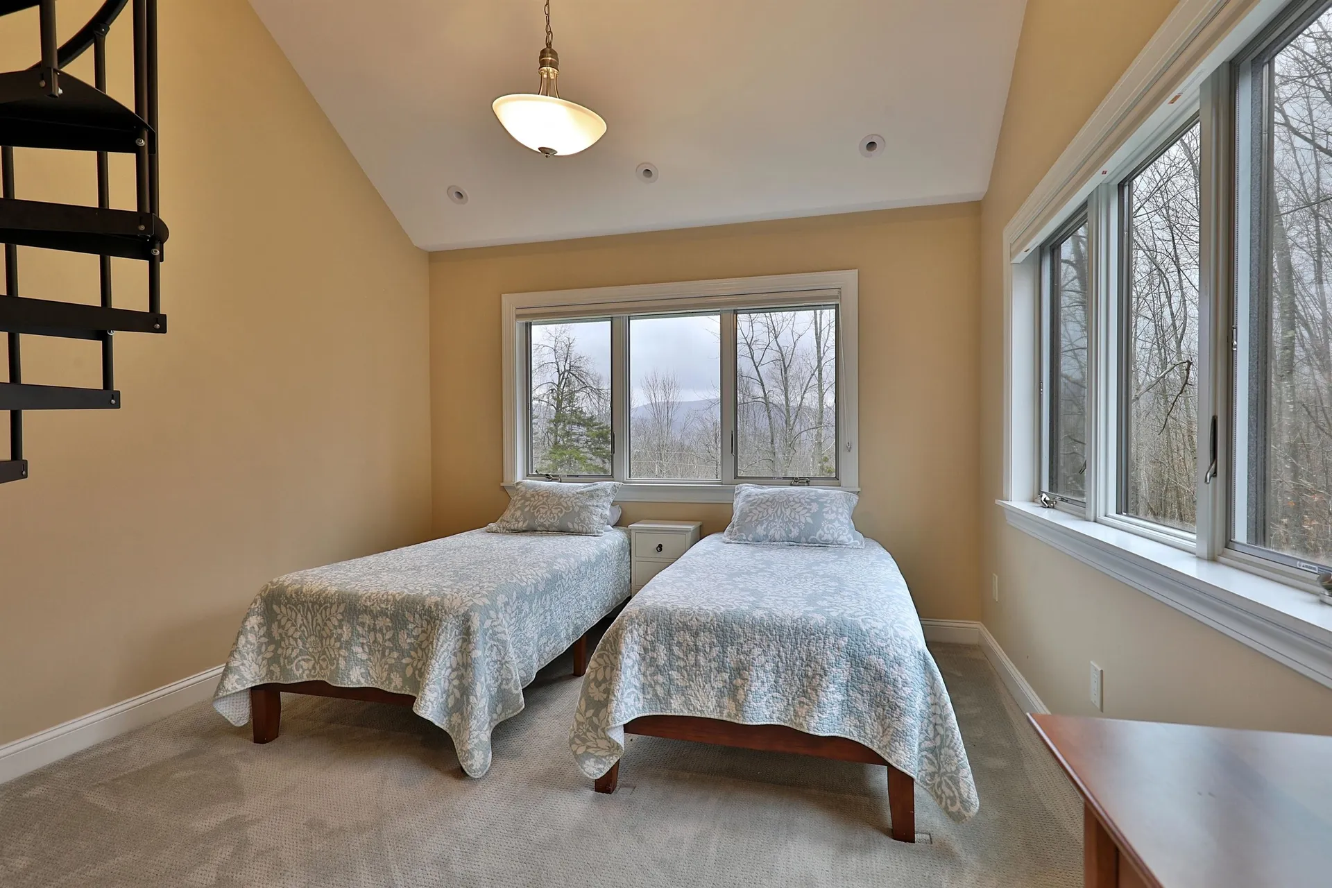 51 Great Pond Road Rochester VT 05767