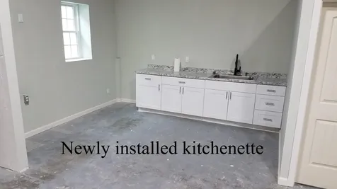 73 Rockingham Road Londonderry NH 03053
