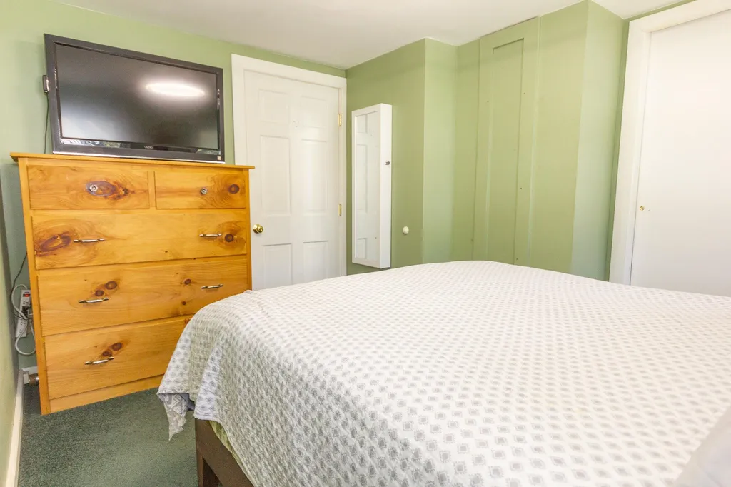 49 Virgin Avenue Hancock VT 05748