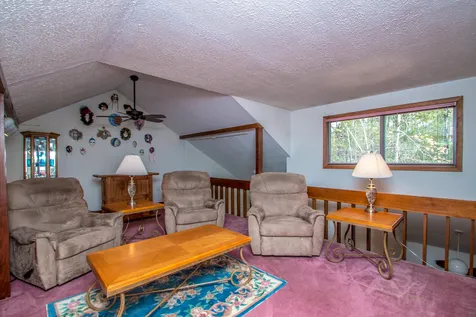 123 Stonehurst Manor Road Conway NH 03860