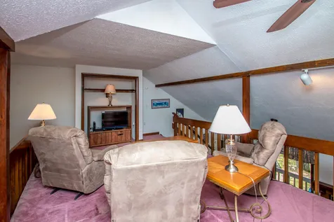 123 Stonehurst Manor Road Conway NH 03860