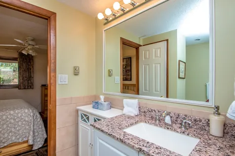 123 Stonehurst Manor Road Conway NH 03860