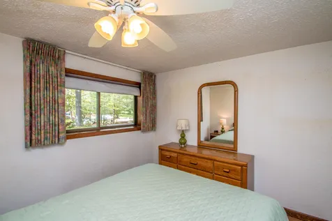 123 Stonehurst Manor Road Conway NH 03860