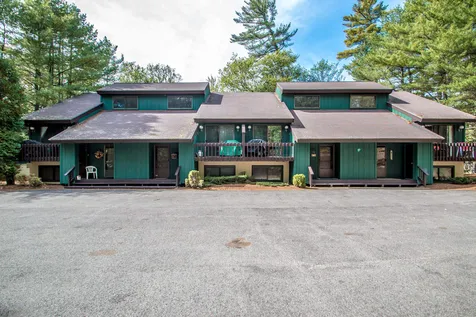 123 Stonehurst Manor Road Conway NH 03860