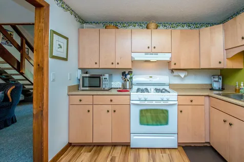 123 Stonehurst Manor Road Conway NH 03860