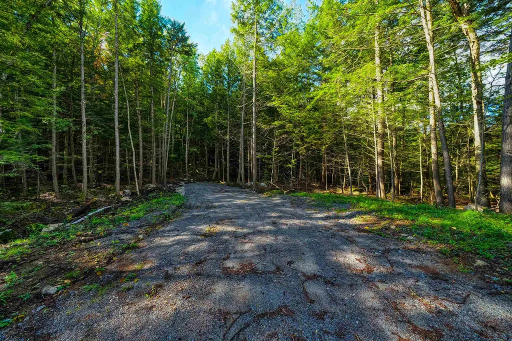 Hells Corner Road Sunapee NH 03782