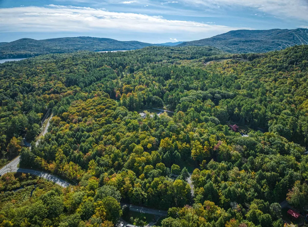 Hells Corner Road Sunapee NH 03782