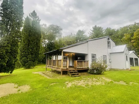 79 West End Road Landaff NH 03585