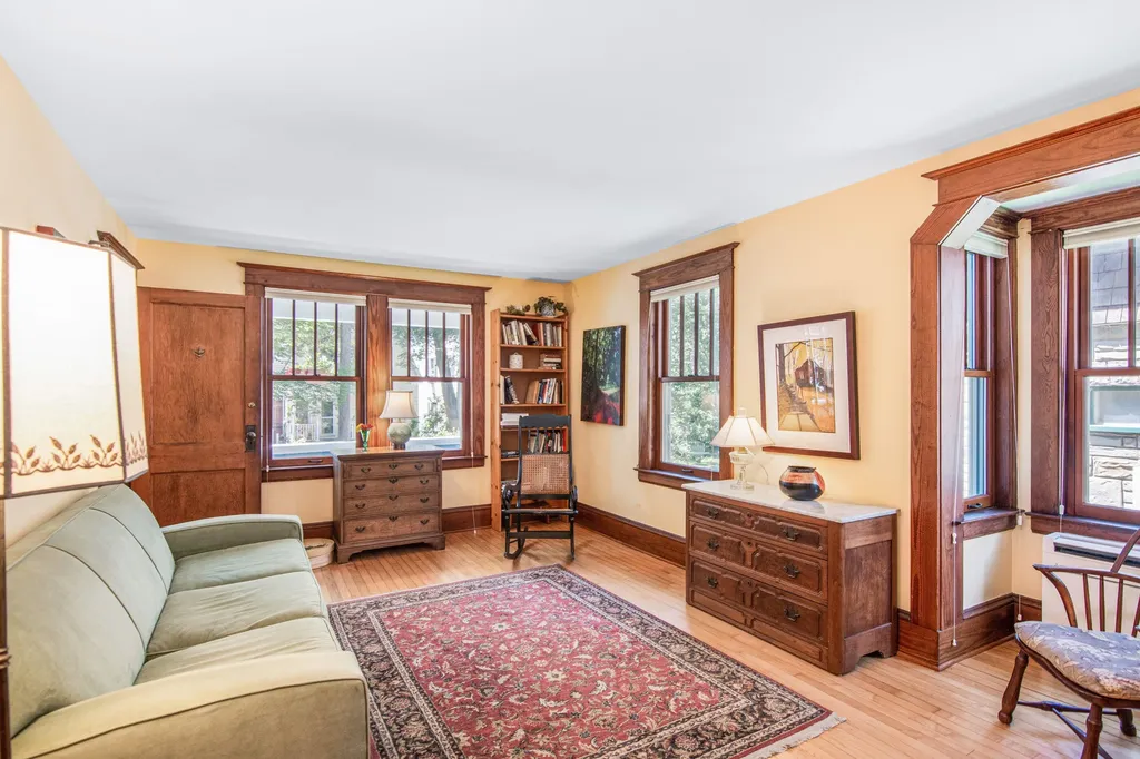 72 Catherine Street Burlington VT 05401