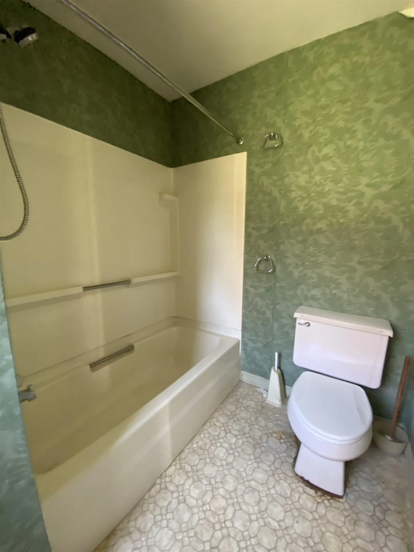 327 South Road Rye NH 03870