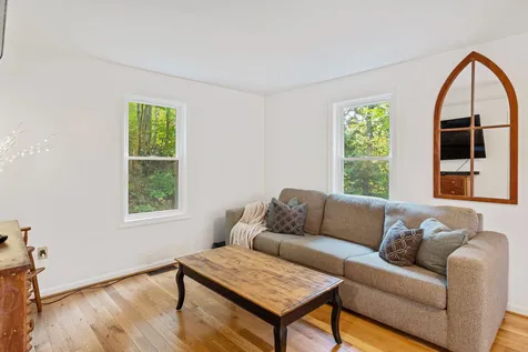 9 Gerald Drive Newbury NH 03255