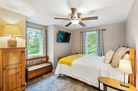 9 Gerald Drive Newbury NH 03255