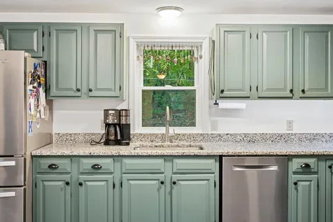 9 Gerald Drive Newbury NH 03255