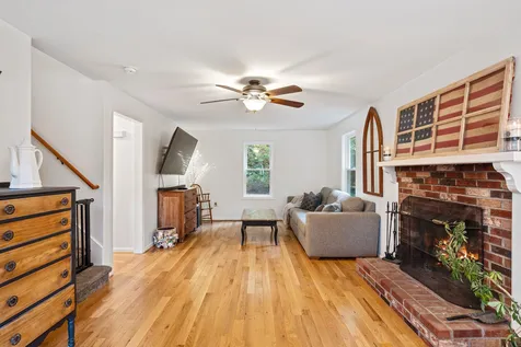 9 Gerald Drive Newbury NH 03255